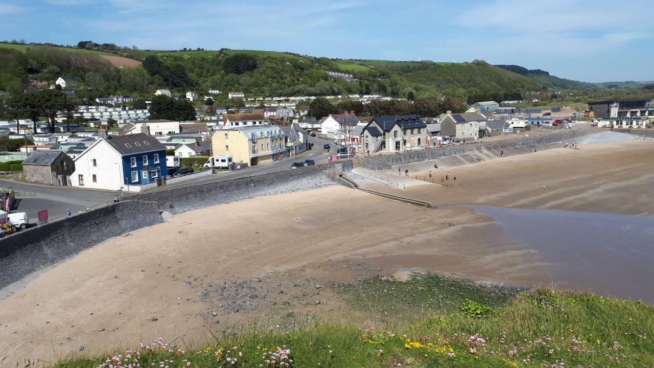 Pendine Sands Guest House Kültér fotó